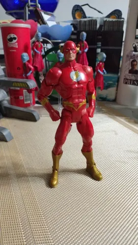 Boneco Flash DC Universe Classics Signature Collection Wally West The Flash Mattel