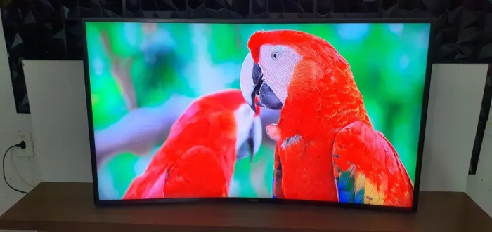 TV 50 POL. SMART WI-FI. 4k. Tela curva Samsung 
