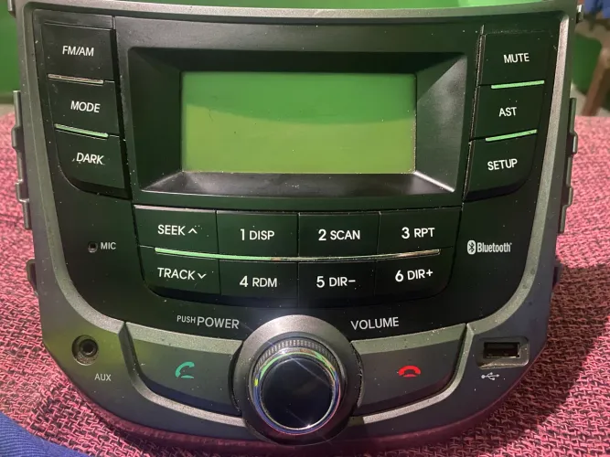 Central Multimídia com Bluetooth e USB