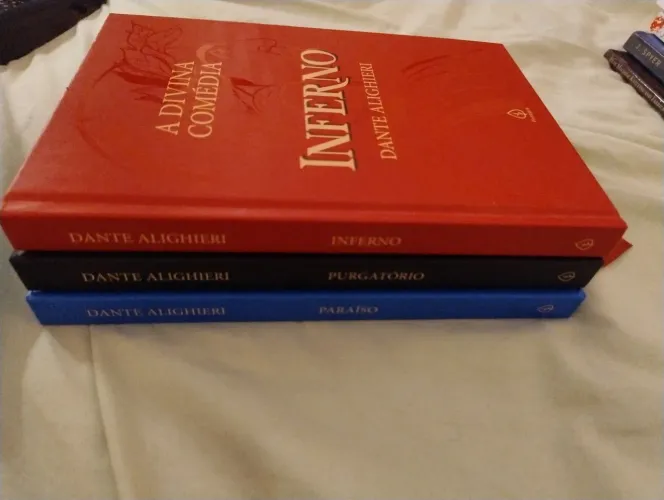 A Divina Comédia - Dante Alighieri (Completo)