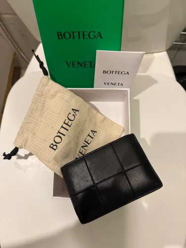 Carteira Bottega Veneta Original Maxi Intrecciato - Full Set (Na Caixa)