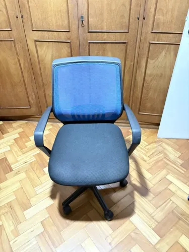Cadeira de Escritório Diretor Giratória