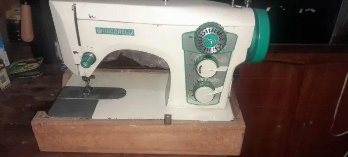  máquina de costura vigorelli robot 