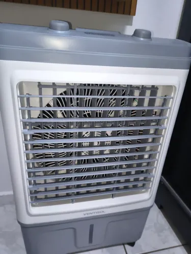 Climatizador Ventisol 35 L Novo
