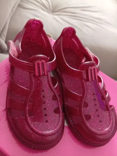 Mini Melissa Usada