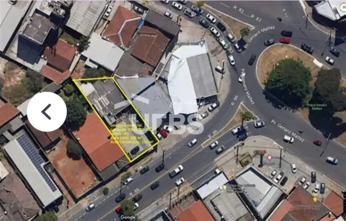 CASA COMERCIAL À VENDA COM 199M² DE ÁREA PRIVATIVA