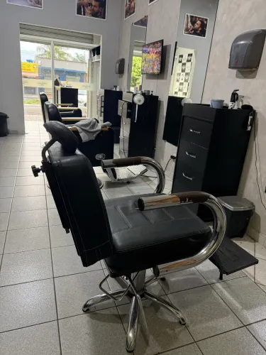 Cadeira reclinável para barbearia e salão de beleza 