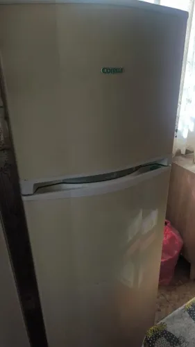 Geladeira duplex Consul com freezer.