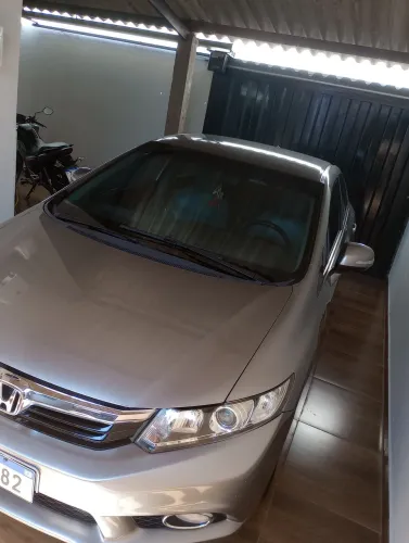 Honda Civic Sedan LXR 2.0 Flexone 16V Aut. 4P 2014