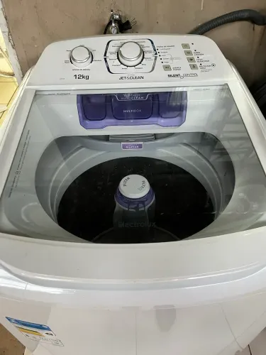 Máquina de Lavar Roupas Electrolux 12kg - Jet&Clean Silent Control