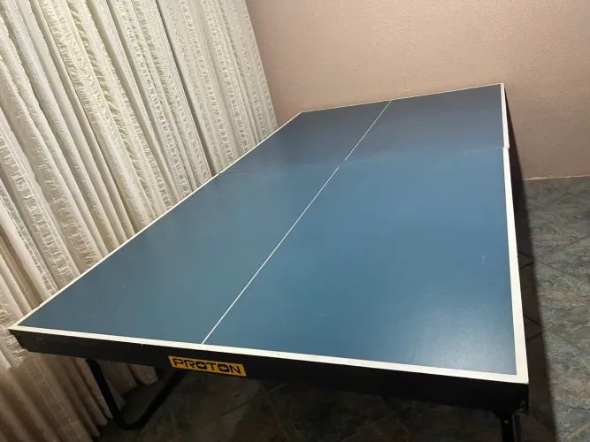 Mesa de ping pong proton com kit completo: 2,74m cumprimento por 1,52m largura padrão ITTF