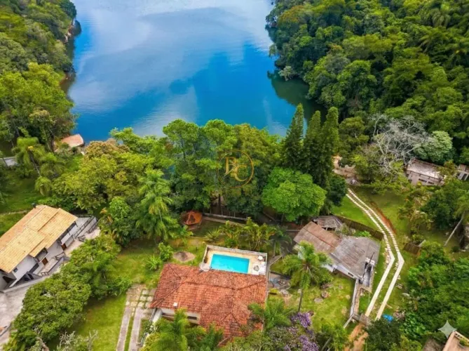 Chácara PÉ NA ÁGUA DA REPRESA com 8 quartos à venda, 2450 m² por R$ 1.298.500 - Caceia - M