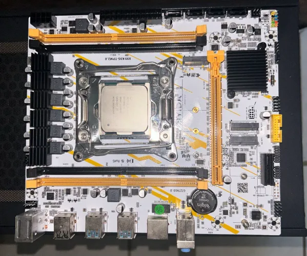 Kit xeon E5 2680 V4 + X99 QIYIDA
