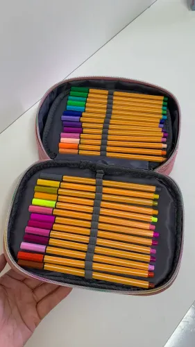 ESTOJO ESCOLAR NOVO E COMPLETO