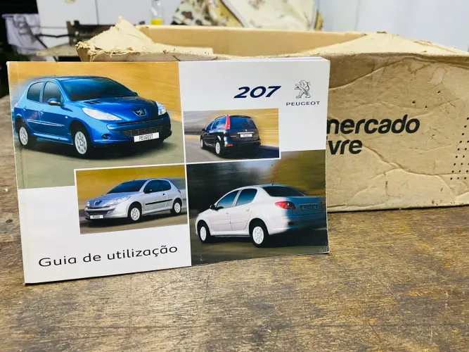 Manual Proprietário Peugeot 207