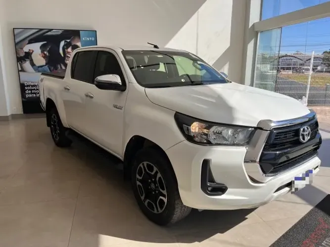 Toyota Hilux CD SRV 4X4 2.8 TDI Diesel Aut. 2021
