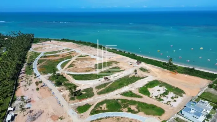 Lote de 561m² em maravilhoso condomínio beira mar no Patacho - Condomínio Ita Patacho