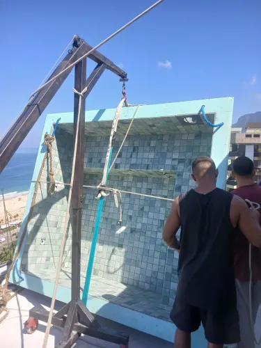 Frete e içamento 