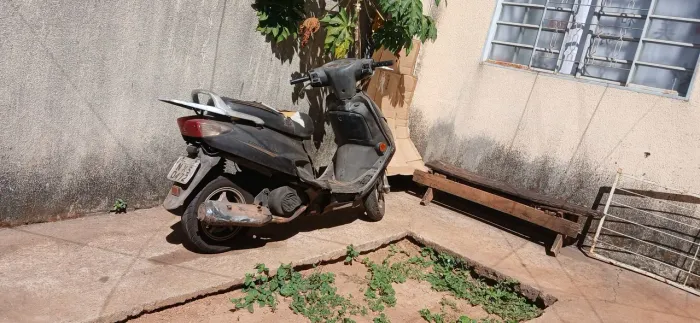 Moto Burgman 125 