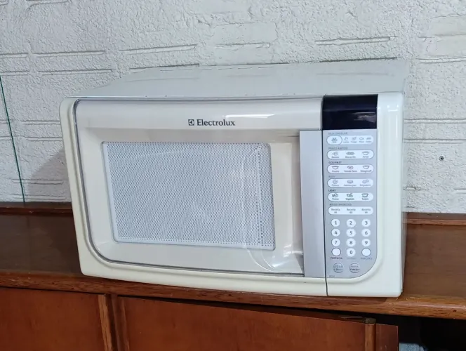 Microondas Electrolux 31L 127v