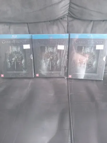 Game of Thrones os 3 são A Primera temporada completa