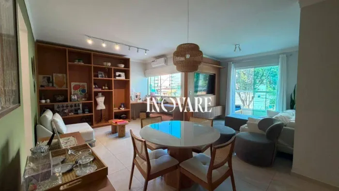 Apartamento com 3 dormitórios para alugar, 103 m² por R$ 4.640,00/mês - Santa Mônica - Ube
