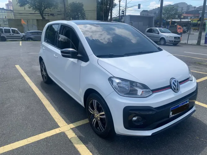 Volkswagen Up! Move 1.0 TSI Total Flex 12V 5P 2018