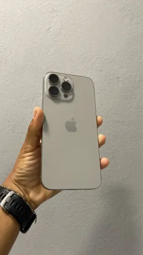 IPHONE 16 PRO MAX 256