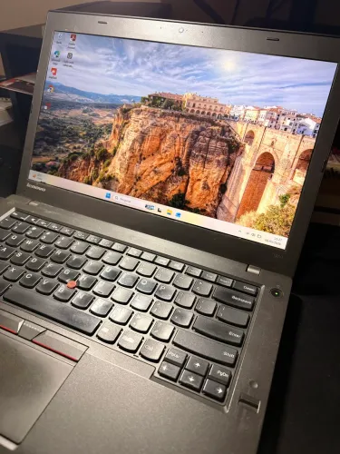 Notebook Lenovo ThinkPad T450 - i5 | 16GB RAM | SSD 480GB | Windows 11