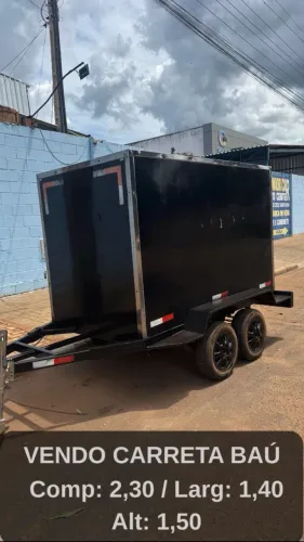 Carretinha baú trucada em ACM