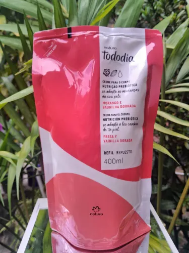 Refil Hidratante Morango e Baunilha Dourada