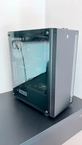 PC Gamer RTX 5060 Ti 8GB | i5-10400F | 16GB RAM | SSD 500GB + HD 1TB