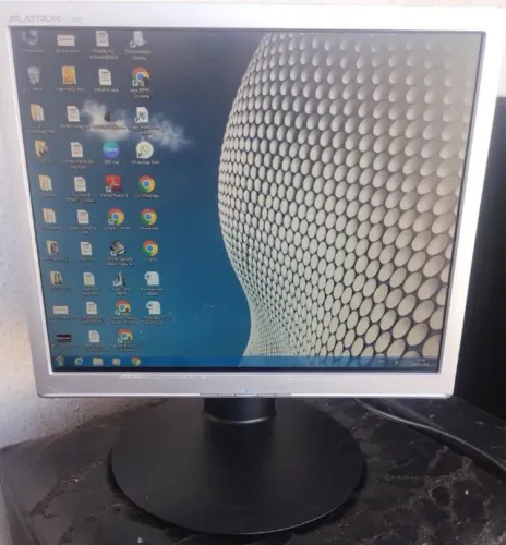 Monitor 17 polegadas