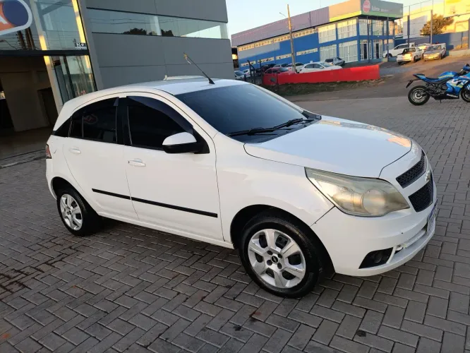 Chevrolet Agile LT 1.4 MPFI 8V Flexpower 5P 2011