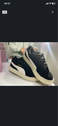 TÊNIS PUMA PRETO COM BRANCO UNISSEX