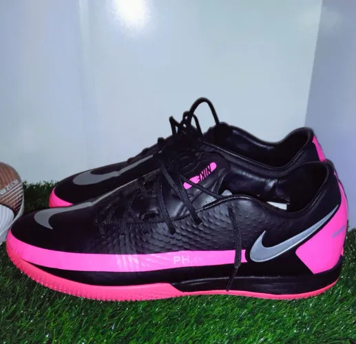 Chuteira Nike Phantom GT2 futsal 
