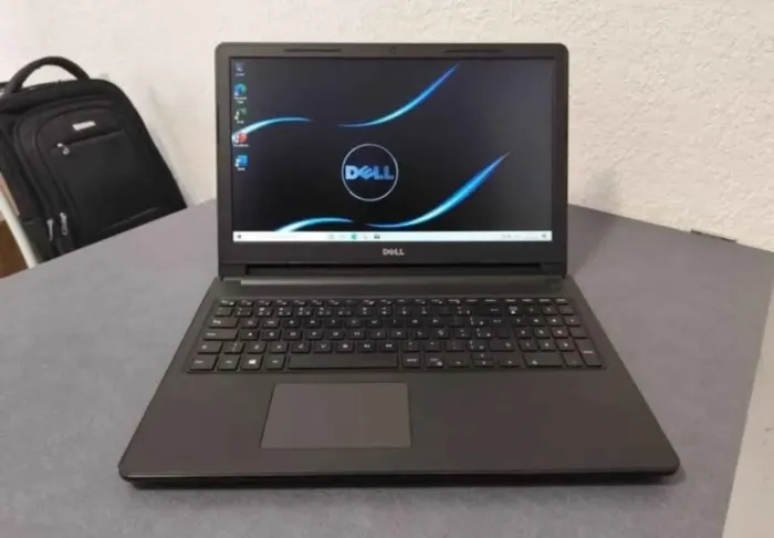 Notebook Dell Inspiron i3. 8° Geração. 8 GB. SSD 256 GB 
