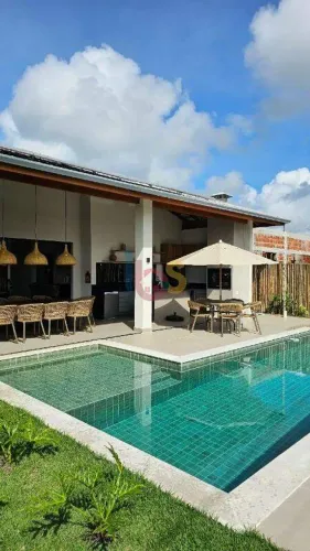 Alugo Casa em Condomínio Fechado à 100m da Praia