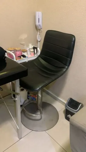 Cadeira mocho estetica