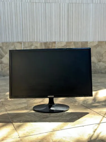 Monitor Samsung 27 P
