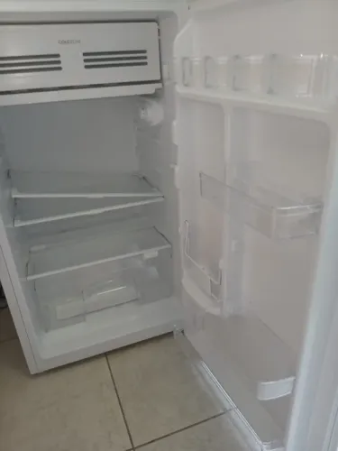 Frigobar Eletrolux novo
