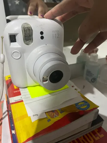 Câmera Instax mini 12 ( polaroide)