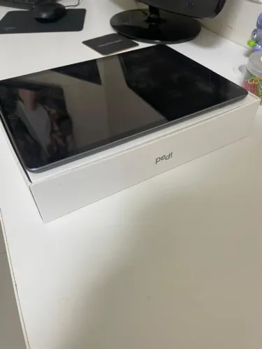 iPad 9ª Geração 64GB Wi-Fi Cinza-Espacial - Perfeito Estado!