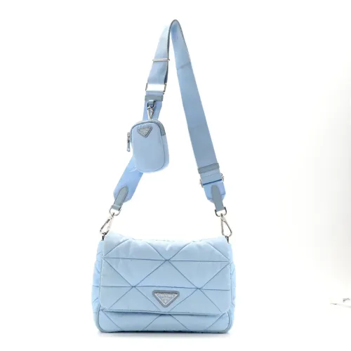 Bolsa PRADA original Tessuto Quiltin Celeste Italiana com cartão de Autenticidade. PRADA