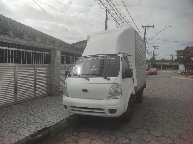 Kia Motors Bongo K-2500 2.5 4X2 TB Diesel 2011