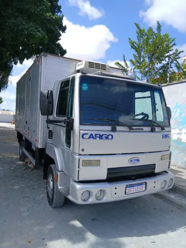 FORD CARGO 815S 2011/2012 - BAÚ REFRIGERADO - PRONTO PARA TRABALHAR