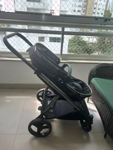 Carrinho Discover Safety 1st - Função moisés e passeio