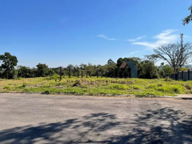 TERRENO À VENDA NO CONDOMÍNIO RESIDENCIAL SANTA ESMERALDA - CAXAMBU - JUNDIAÍ/SP