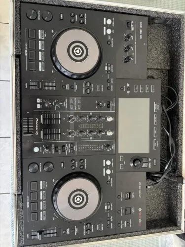 CONTROLADORA XDJ RR - PIONEER