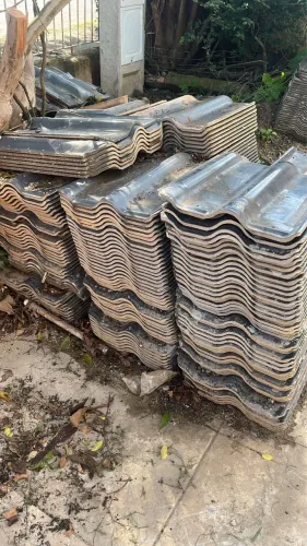 Telha de cerâmica esmaltada cor grafite